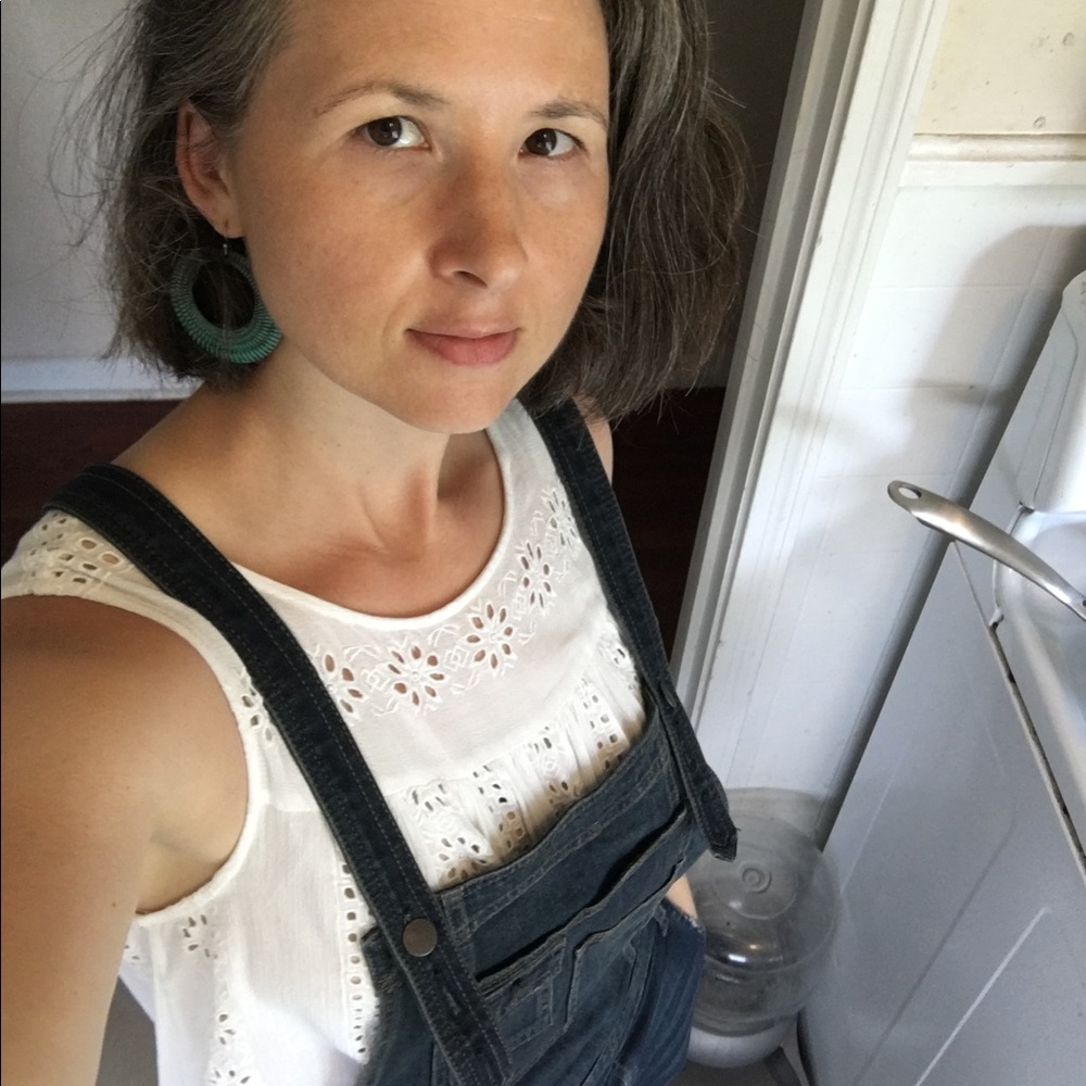 Meet your Posher, Rebecca